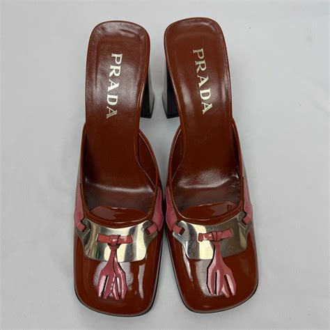 prada vero cuoio heels.